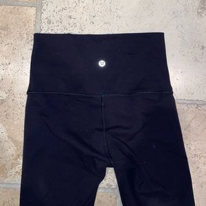 Full Length, High Wasted Black Lululemon Wunder Under Leggings